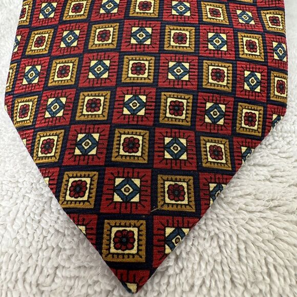 Necktie JOS A BANK Executive Collection 100% Silk Neck Tie Designer Red/Gold - Picture 1 of 4